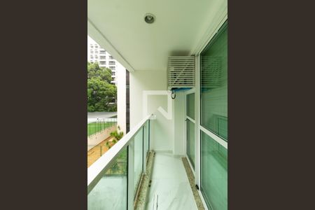 Varanda do quarto  de apartamento para alugar com 1 quarto, 58m² em Lagoa, Rio de Janeiro