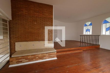 Sala de casa para alugar com 4 quartos, 328m² em Jardim das Nações, Taubaté