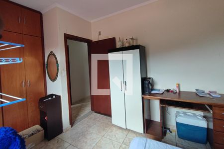 Quarto Suíte de casa à venda com 4 quartos, 252m² em Vila Lemos, Campinas