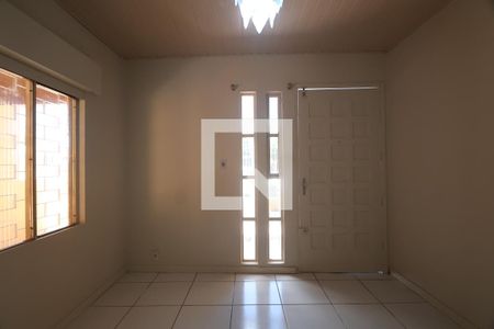 Sala de casa à venda com 2 quartos, 380m² em Fátima, Canoas