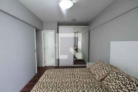 Quarto Suíte de apartamento para alugar com 4 quartos, 140m² em Vila Alzira, Guarujá