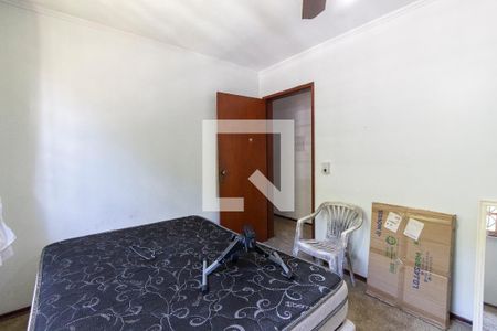 Quarto 1 de casa à venda com 3 quartos, 115m² em Azenha, Porto Alegre