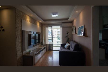 Sala de apartamento para alugar com 3 quartos, 86m² em Recreio dos Bandeirantes, Rio de Janeiro