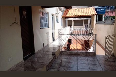 Casa à venda com 247m², 4 quartos e 4 vagas