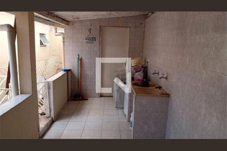 Casa à venda com 247m², 4 quartos e 4 vagas