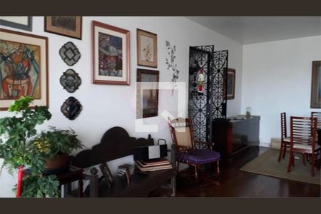 Apartamento à venda com 3 quartos, 210m² em Jardim Morumbi, São Paulo