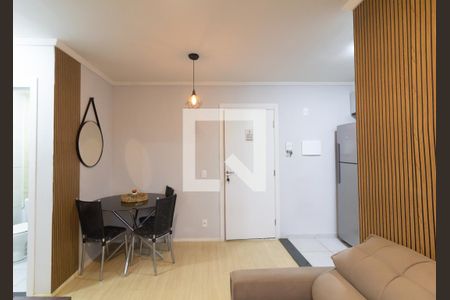 Sala de apartamento à venda com 2 quartos, 40m² em Jardim Santo Antonio, São Paulo