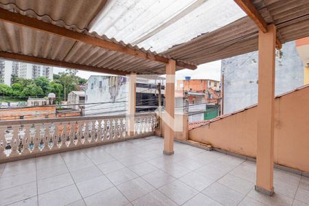 Sacada de casa para alugar com 1 quarto, 70m² em Santa Maria, Osasco