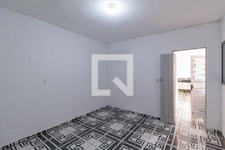 Quarto de casa para alugar com 1 quarto, 70m² em Santa Maria, Osasco