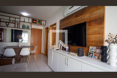 Sala de apartamento à venda com 2 quartos, 68m² em Recreio dos Bandeirantes, Rio de Janeiro