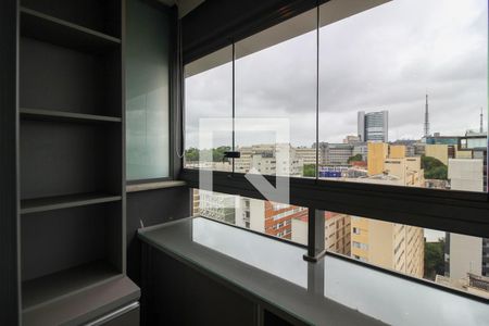 Varanda de kitnet/studio para alugar com 1 quarto, 19m² em Pinheiros, São Paulo