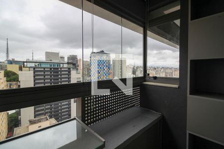 Varanda de kitnet/studio para alugar com 1 quarto, 19m² em Pinheiros, São Paulo