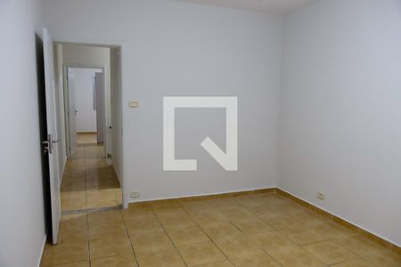 Quarto 1 de casa para alugar com 2 quartos, 120m² em Km 18, Osasco