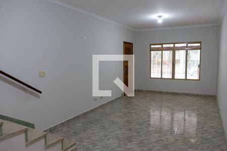 sala de casa para alugar com 2 quartos, 120m² em Km 18, Osasco