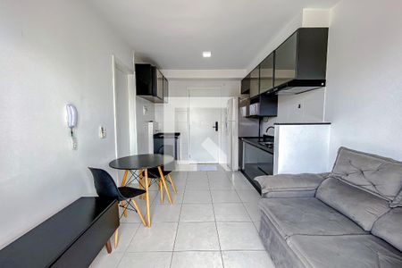 Sala de kitnet/studio para alugar com 1 quarto, 32m² em Jardim da Gloria, São Paulo