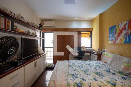 Suíte de apartamento à venda com 3 quartos, 130m² em Tijuca, Rio de Janeiro