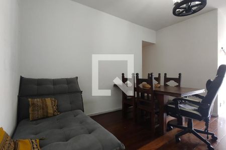 Sala de apartamento para alugar com 2 quartos, 74m² em Tanque, Rio de Janeiro