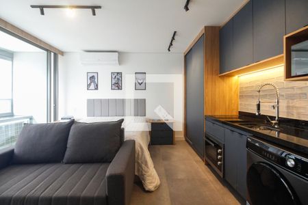 Studio - Sala e Quarto  de kitnet/studio para alugar com 1 quarto, 32m² em Vila Gomes Cardim, São Paulo