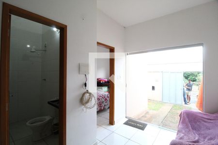 Sala de casa para alugar com 2 quartos, 48m² em Aclimação, Uberlândia