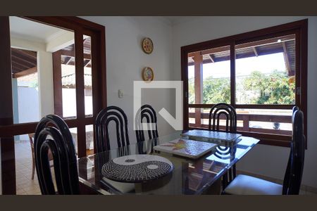 Sala de casa para alugar com 4 quartos, 350m² em Campeche, Florianópolis