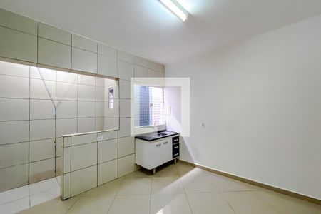 Cozinha de apartamento para alugar com 1 quarto, 36m² em Brás, São Paulo