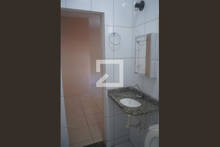 Banheiro da Suíte de apartamento para alugar com 2 quartos, 54m² em Itapuã, Salvador