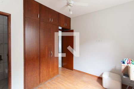 Suíte de casa para alugar com 3 quartos, 90m² em Planalto, Belo Horizonte