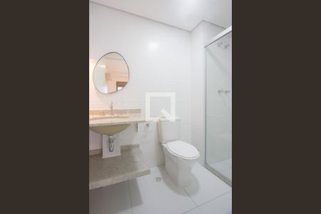 Banheiro de apartamento para alugar com 1 quarto, 51m² em Jardim das Acacias, São Paulo