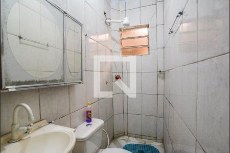 Banheiro de casa para alugar com 1 quarto, 24m² em Vila Sacadura Cabral, Santo André