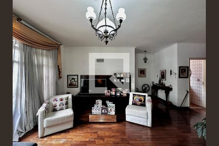 Sala de casa à venda com 3 quartos, 187m² em Brooklin, São Paulo