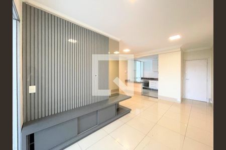 Sala de apartamento à venda com 3 quartos, 110m² em Indaiá, Belo Horizonte