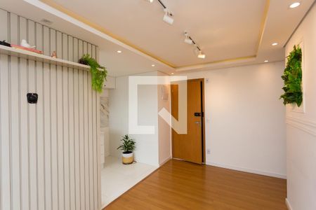 Sala de apartamento para alugar com 2 quartos, 45m² em Vila Suzana, São Paulo