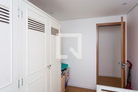 quarto 1 de apartamento para alugar com 2 quartos, 45m² em Vila Suzana, São Paulo