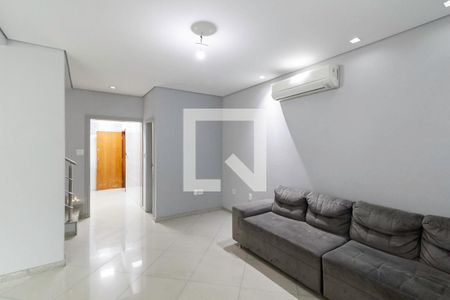 Sala de casa à venda com 3 quartos, 200m² em Cabral, Contagem