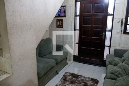 sala de casa para alugar com 3 quartos, 185m² em Quitaúna, Osasco