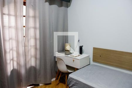 Quarto 2 de casa para alugar com 3 quartos, 185m² em Quitaúna, Osasco