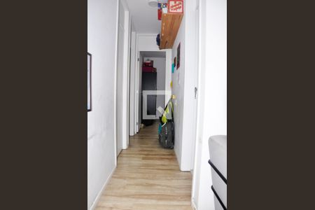 Detalhe - Corredor de apartamento para alugar com 3 quartos, 70m² em Freguesia do Ó, São Paulo