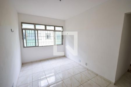 Sala de apartamento para alugar com 3 quartos, 54m² em Pilares, Rio de Janeiro