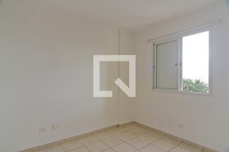 Quarto 2 de apartamento para alugar com 2 quartos, 45m² em Vila Palmeiras, São Paulo