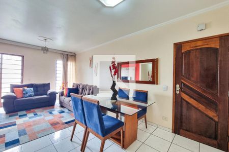 Sala de apartamento para alugar com 3 quartos, 75m² em Jardim Primavera, Jacareí