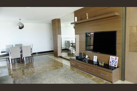 Sala de apartamento à venda com 3 quartos, 390m² em Tanque, Rio de Janeiro