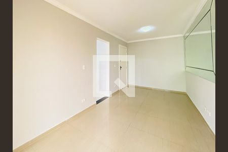 sala de apartamento para alugar com 2 quartos, 60m² em Jardim do Lago, São Paulo