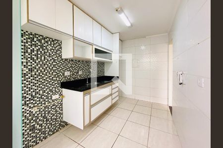 Apartamento para alugar com 2 quartos, 60m² em Jardim do Lago, São Paulo