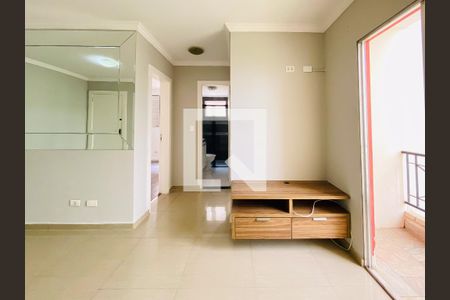 sala de apartamento para alugar com 2 quartos, 60m² em Jardim do Lago, São Paulo