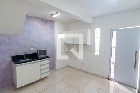 Sala/Cozinha de casa para alugar com 1 quarto, 45m² em Vila Guarani (zona Sul), São Paulo