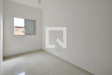 Quarto 2 de casa de condomínio para alugar com 2 quartos, 48m² em Nova Mirim, Praia Grande