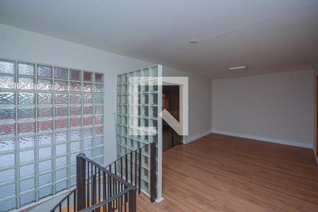 Sala de TV de apartamento à venda com 4 quartos, 224m² em Jardim Marajoara, São Paulo