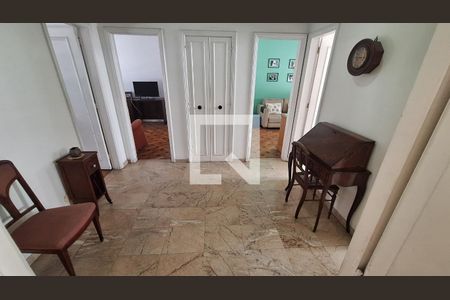 Hall de apartamento para alugar com 3 quartos, 155m² em Laranjeiras, Rio de Janeiro