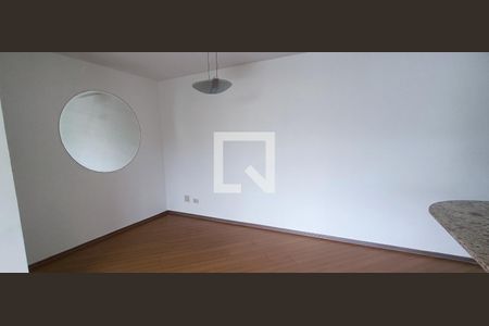 Sala de apartamento à venda com 2 quartos, 69m² em Paraíso do Morumbi, São Paulo