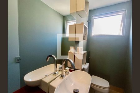 Lavabo de apartamento à venda com 1 quarto, 128m² em Copacabana, Rio de Janeiro